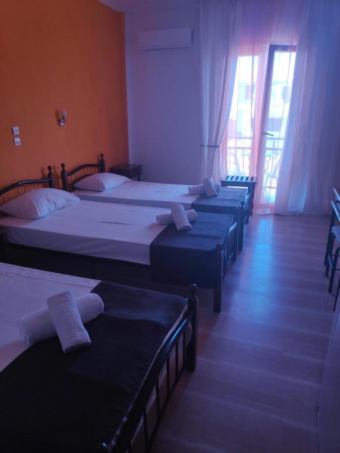 Angela - Zoi Rooms Skiathos-stad Buitenkant foto