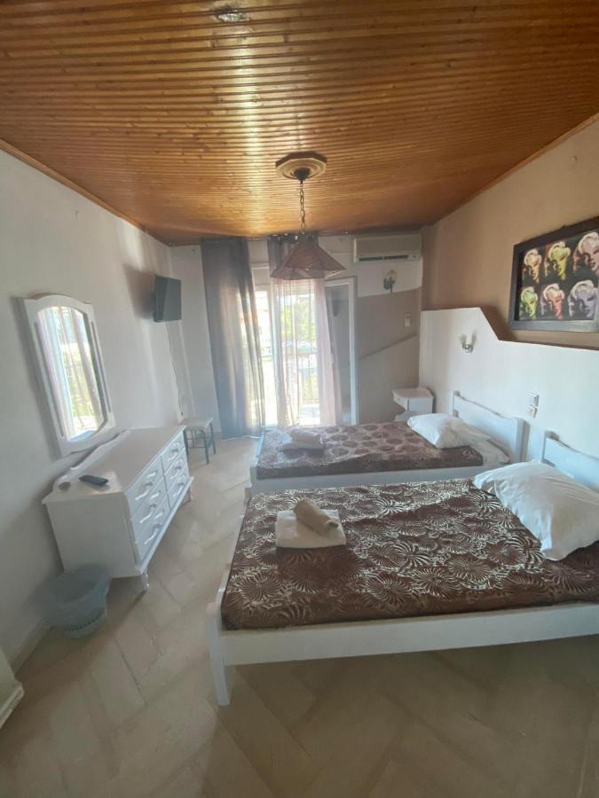 Angela - Zoi Rooms Skiathos-stad Buitenkant foto