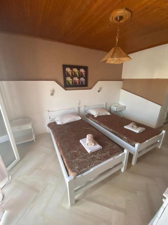 Angela - Zoi Rooms Skiathos-stad Buitenkant foto