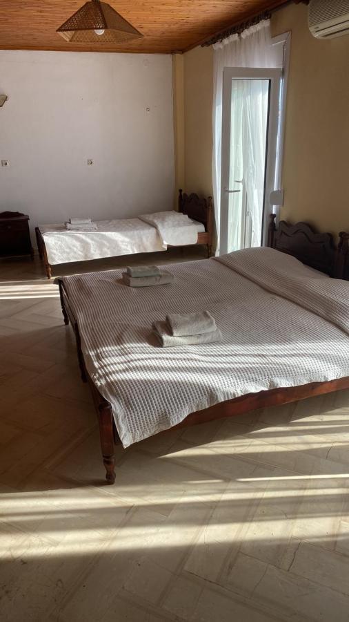 Angela - Zoi Rooms Skiathos-stad Buitenkant foto