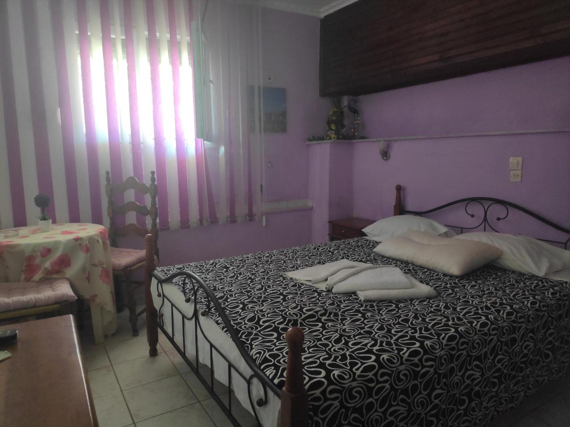 Angela - Zoi Rooms Skiathos-stad Kamer foto