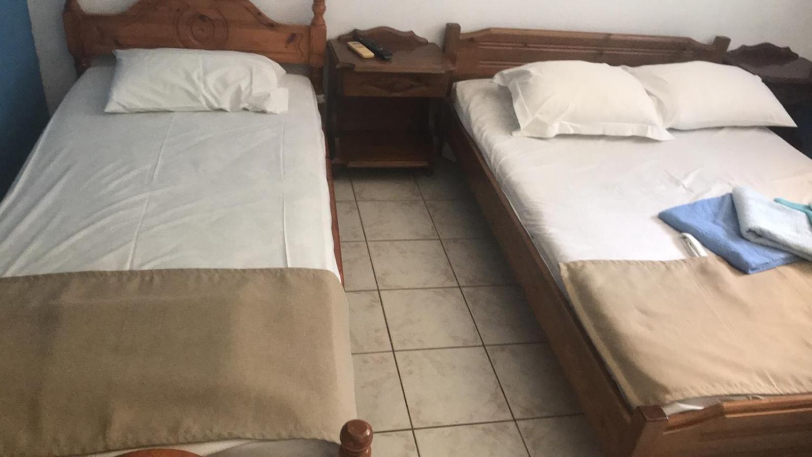 Angela - Zoi Rooms Skiathos-stad Kamer foto